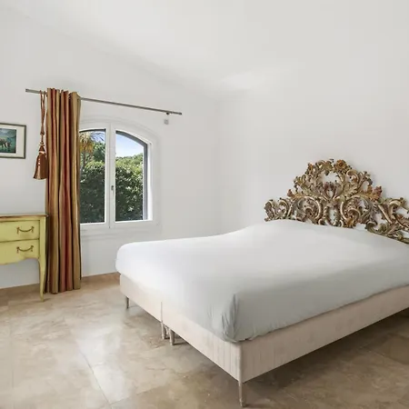 Mas Fontanella Holiday home