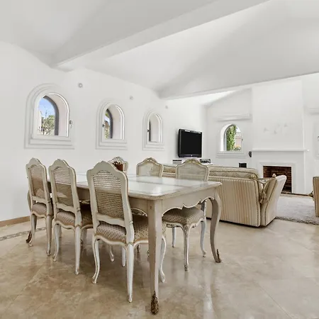 Mas Fontanella Holiday home